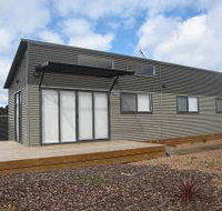 Bicheno Holiday Rentals - Hazards View Drive Coles Bay - Tourism Canberra