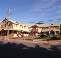 Parer's King Island Hotel - Tourism Canberra