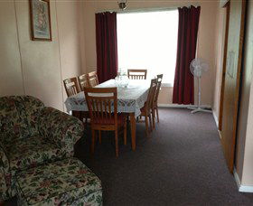 Queenstown Cottages - Owen - Tourism Canberra 1