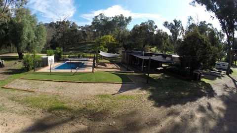 Glenrowan Tourist Park - Tourism Canberra 4