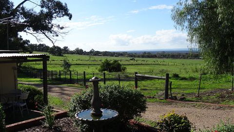 Glenrowan Tourist Park - Tourism Canberra 7