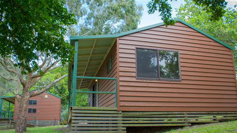 Lakes And Craters Holiday Park - Tourism Canberra 4