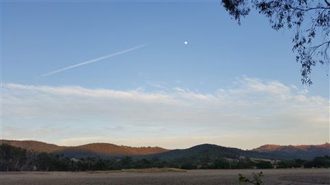 Valley View Caravan Park - Tourism Canberra 4