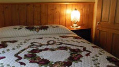 Airleigh-Rose Cottage - Tourism Canberra 1