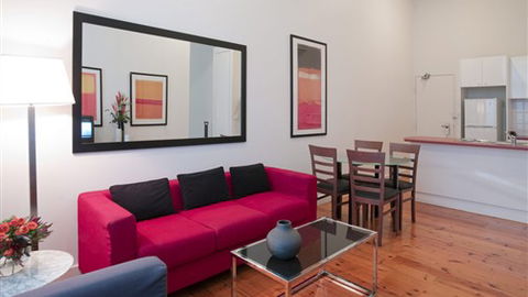 Adina Apartment Hotel Melbourne, Flinders Street - Tourism Canberra 1