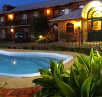 Hermitage Motor Inn - Tourism Canberra
