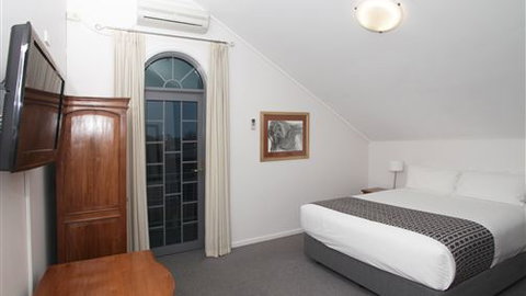Quality Inn & Suites The Menzies - Tourism Canberra 2