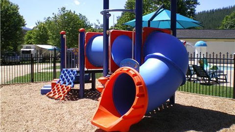 Porepunkah Pines Holiday Park - Tourism Canberra 2