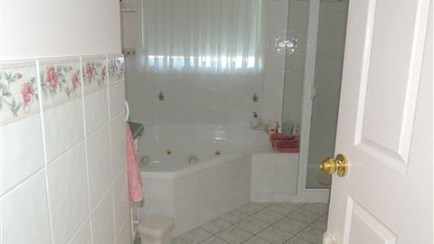 Burrabliss Bed And Breakfast - Tourism Canberra 5
