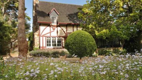Briarswood Cottage Bed And Breakfast - Tourism Canberra 0