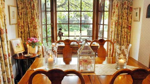 Briarswood Cottage Bed And Breakfast - Tourism Canberra 2