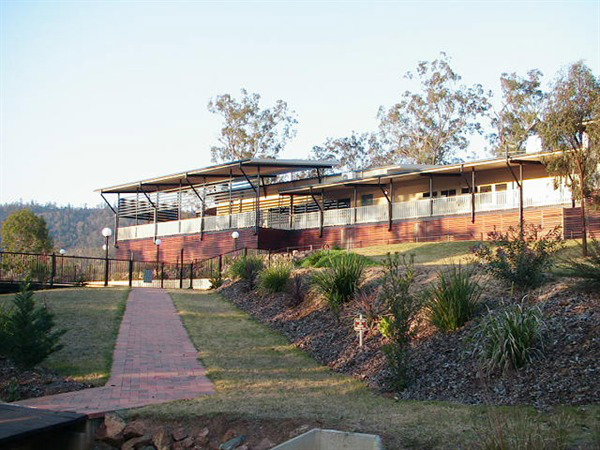Crossdale QLD Tourism Canberra