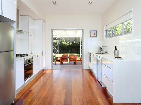 Corporate Beach House - Tourism Canberra 1