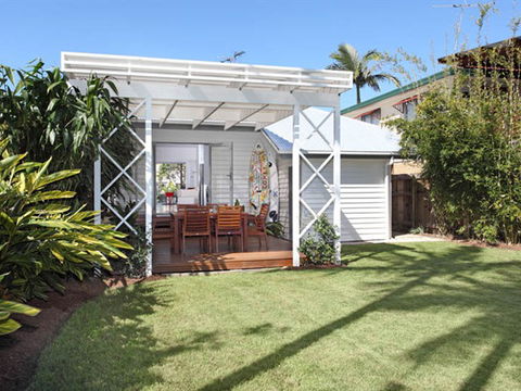 Corporate Beach House - Tourism Canberra 0