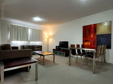 Gabba Central Apartments - Tourism Canberra 0