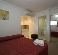 Southern Cross Motel and Serviced Apartments - Tourism Canberra