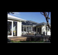 HolidayMakers - Tourism Canberra