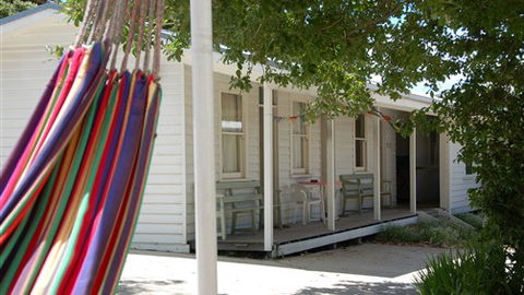Surfside Backpacker Great Ocean Road - Tourism Canberra 3
