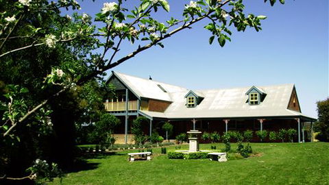Lawson Lodge Country Estate - Tourism Canberra 0