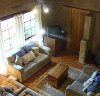 Wartook Rise Mudbrick Cabins - Tourism Canberra