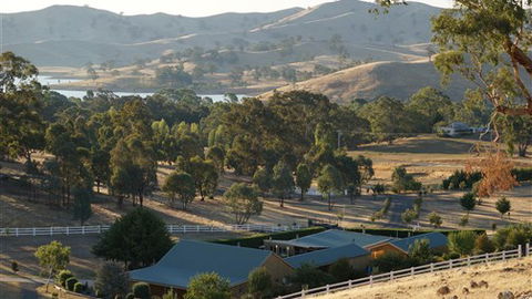 Laura Lodge Rest & Recreation Retreat - Tourism Canberra 0