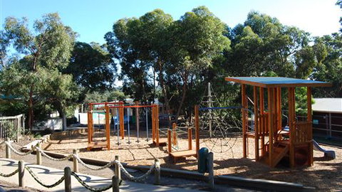 Camp Wilkin Baptist Centre - Tourism Canberra 1