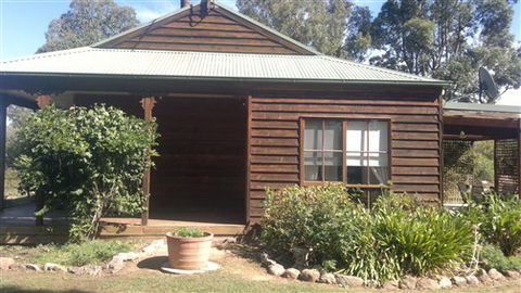 Vals Retreat - Tourism Canberra 4