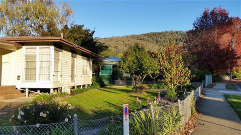 Lakeside Vista Holiday House - Tourism Canberra 4