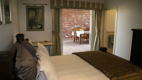 Cabarita Lodge - Tourism Canberra 0