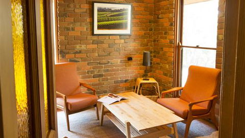 The Eagles Nest - Tourism Canberra 4