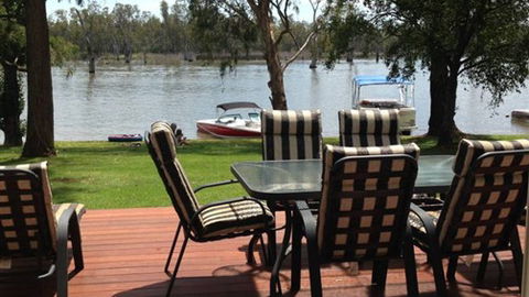 28 Graham Ave - Tourism Canberra 2