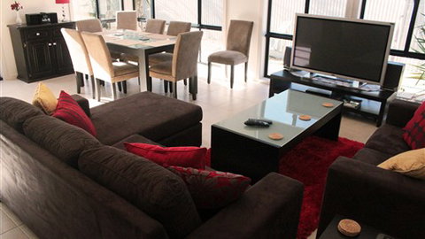 Acacia Villa - Tourism Canberra 5