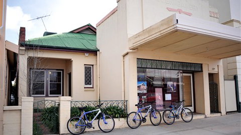 The Glen Bakery - Tourism Canberra 0