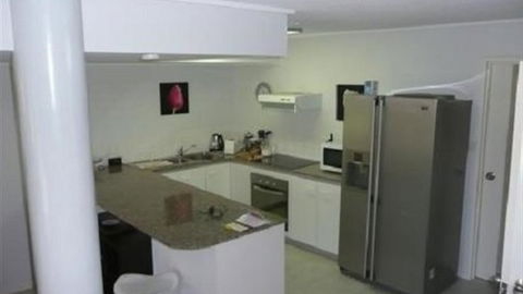 Waterfront Villa Tarni 14 - Tourism Canberra 2