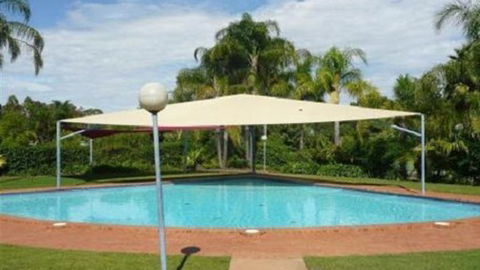 Waterfront Villa Tarni 14 - Tourism Canberra 3