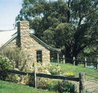 Adelaide Hills Country Cottages - Gum Tree Cottage - Tourism Canberra