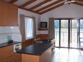 BIG4 Renmark Riverfront Holiday Park - Tourism Canberra 0