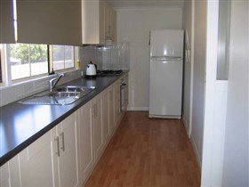 Cotton Palm Cottage - Tourism Canberra 3