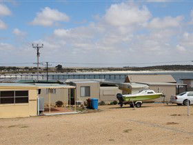 Port Neill Caravan Park - Tourism Canberra 0