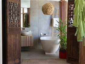 Sticky Rice Villas - Tourism Canberra 0