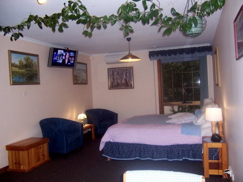 Adelaide Hills Bed & Breakfast Accommodation - Tourism Canberra 2
