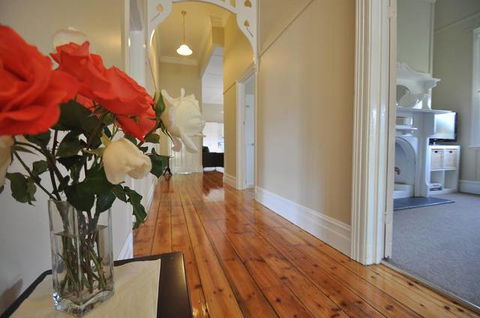 Ain Garth Self Catering Accommodation - Tourism Canberra 3