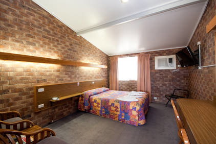 Allan Cunningham Motel And Old Wagon Restaurant - Tourism Canberra 7
