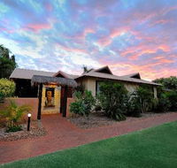 Bali Hai Resort  Spa - Tourism Canberra