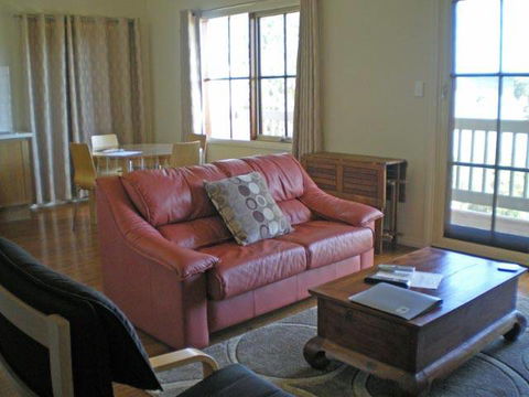 Balingup Vista Chalets - Tourism Canberra 0