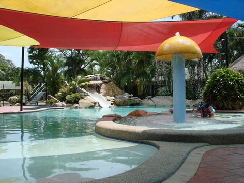 Beachcomber Coconut Holiday Park - Tourism Canberra 0