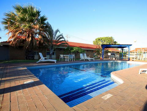 BEST WESTERN Hospitality Inns Carnarvon - Tourism Canberra 5