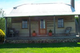 Brickendon Historic & Farm Cottages - Tourism Canberra 0