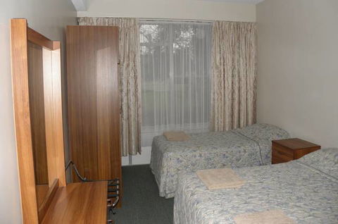 Capri Lodge Apartments - Tourism Canberra 7