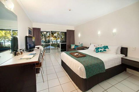 Castaways Resort And Spa, Mission Beach - Tourism Canberra 3